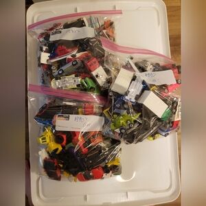 HUGE LOT OF 1990'S HOT WHEELS MATCHBOX VEHICLES!!!  TOO MANY CARS TO COUNT